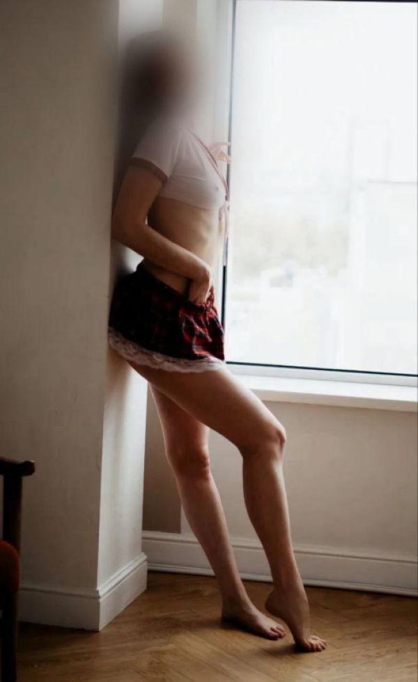 инди Лера-красотка! (на Леонова)