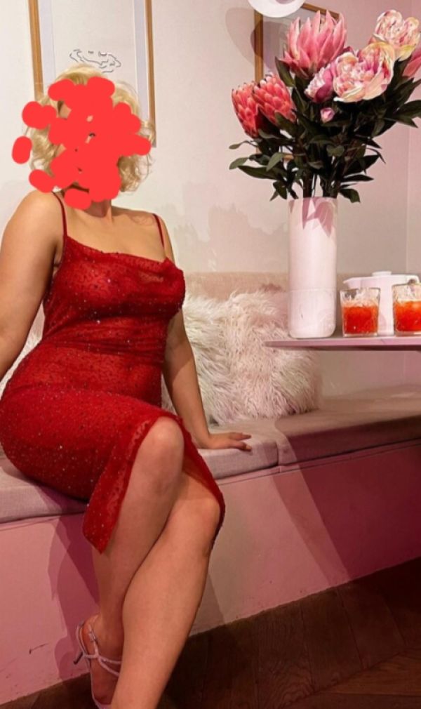 Карина , от 6000 в час