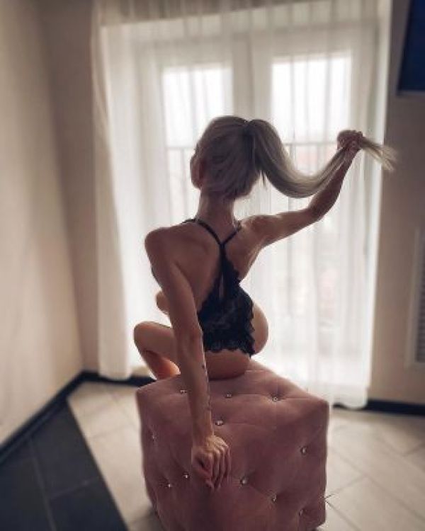 Алиса лучшая, индивидуалка