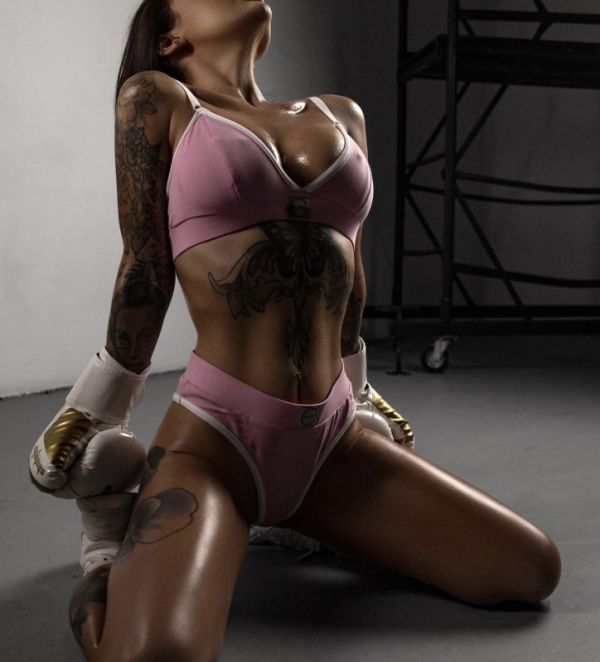 Катя, ню-фото