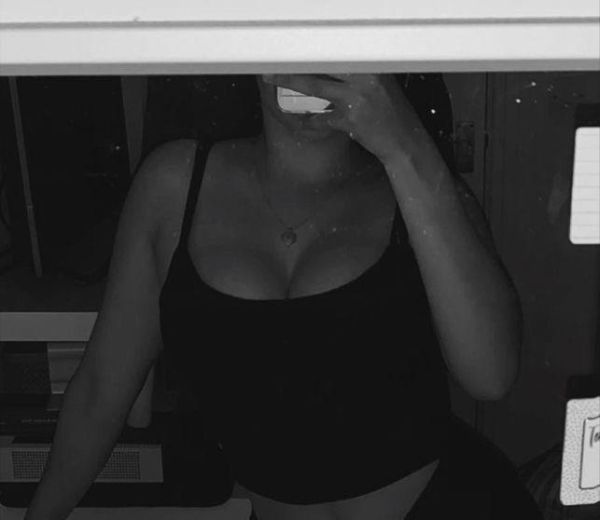 Наташа  — экспресс-знакомство для секса от 4500