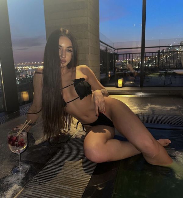 Полина , фото с сайта sexoperm.men