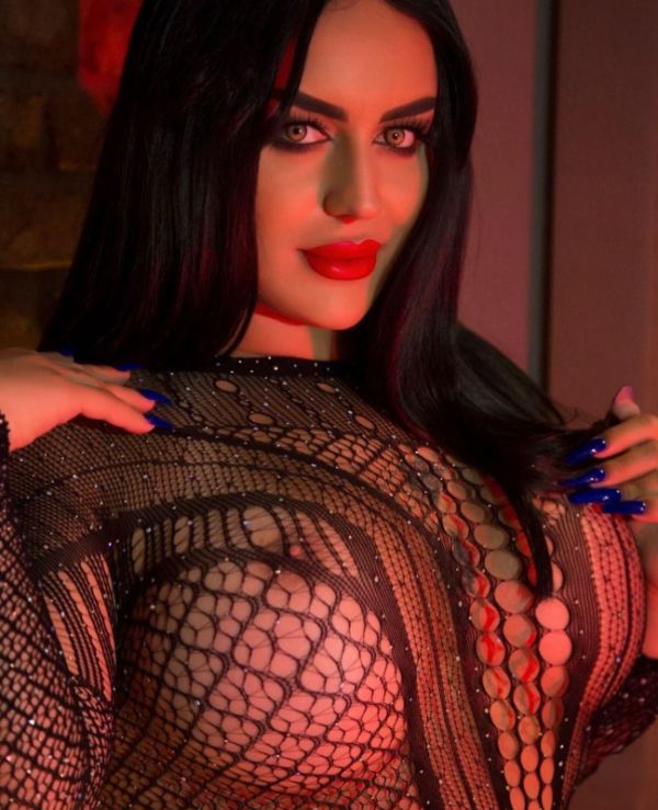 МАРИНА С СЮРПРИЗОМ , ню-фото